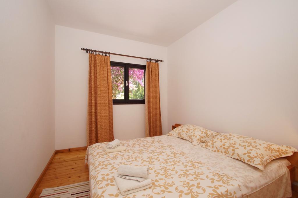 South Island Apartments Korcula Town Exterior photo